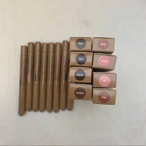 Rhode lip liner